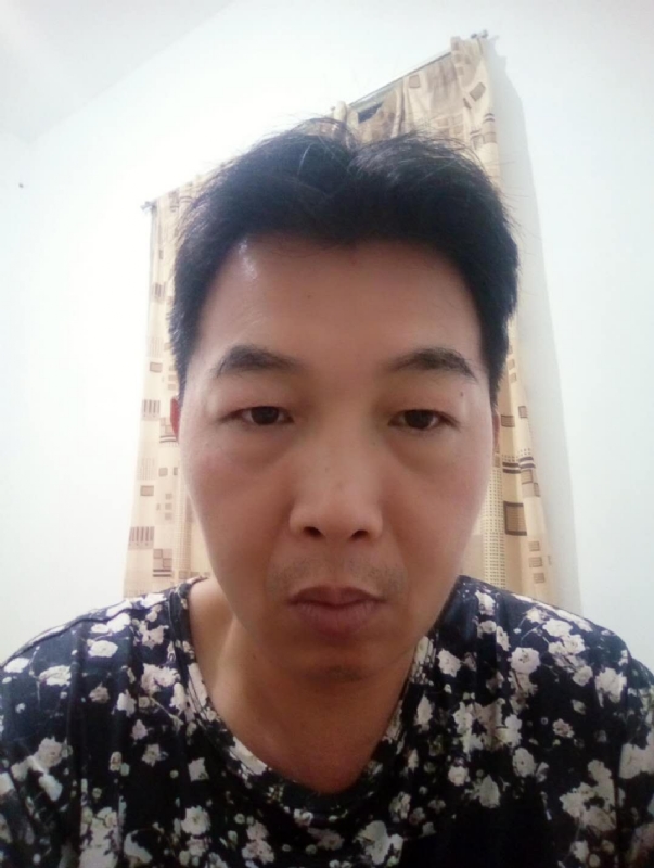 繁华哀伤的第一张照片--建瓯相亲网